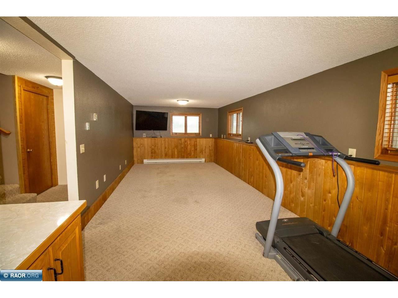1221 21st St S Virginia MN 55792 150328 image20