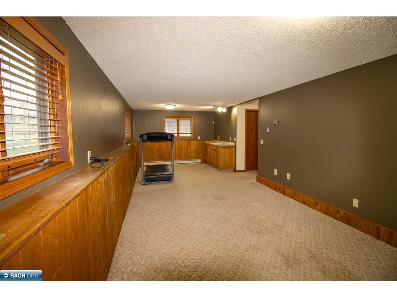 1221 21st St S Virginia MN 55792 150328 image21