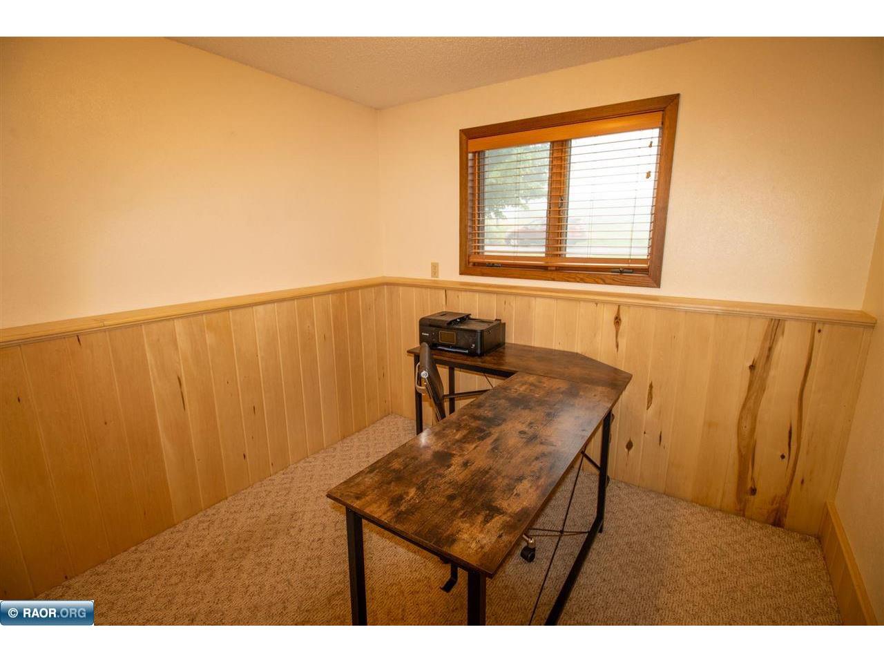 1221 21st St S Virginia MN 55792 150328 image22
