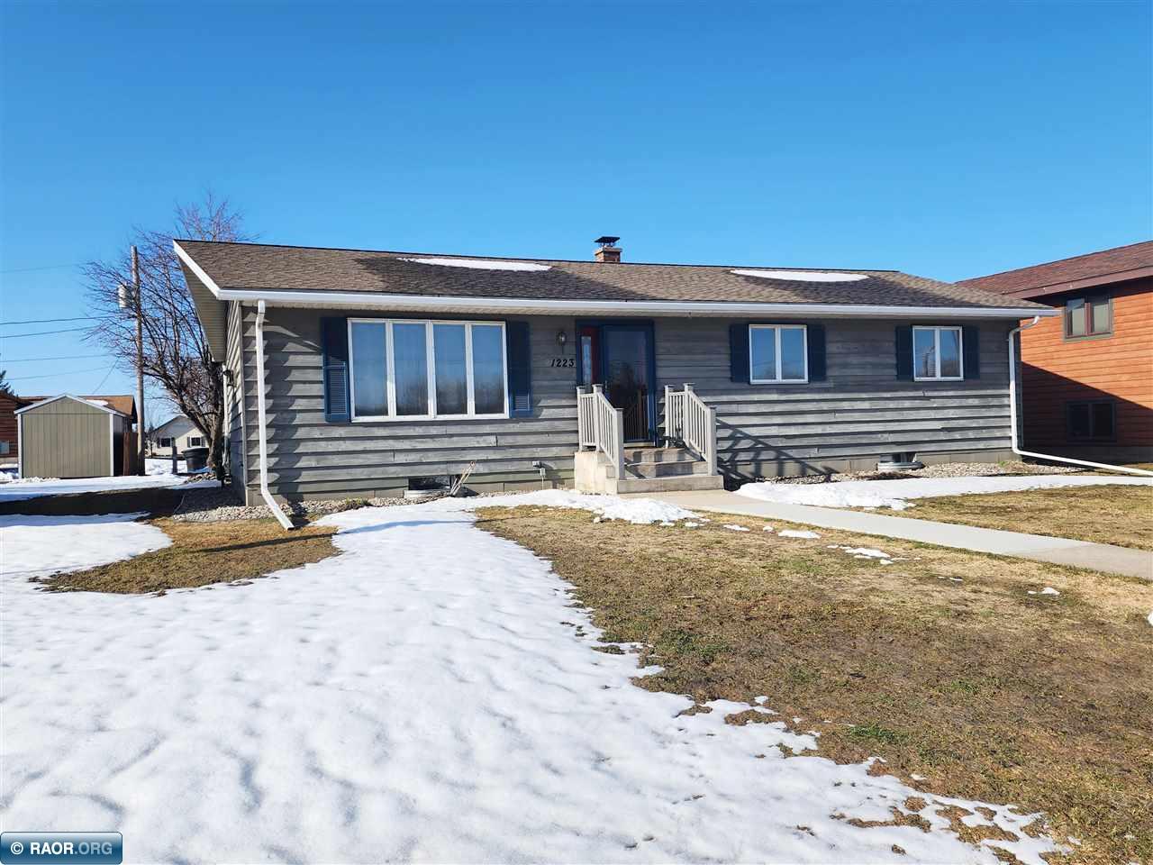 1223 21st St S Virginia MN 55792 144843 image1