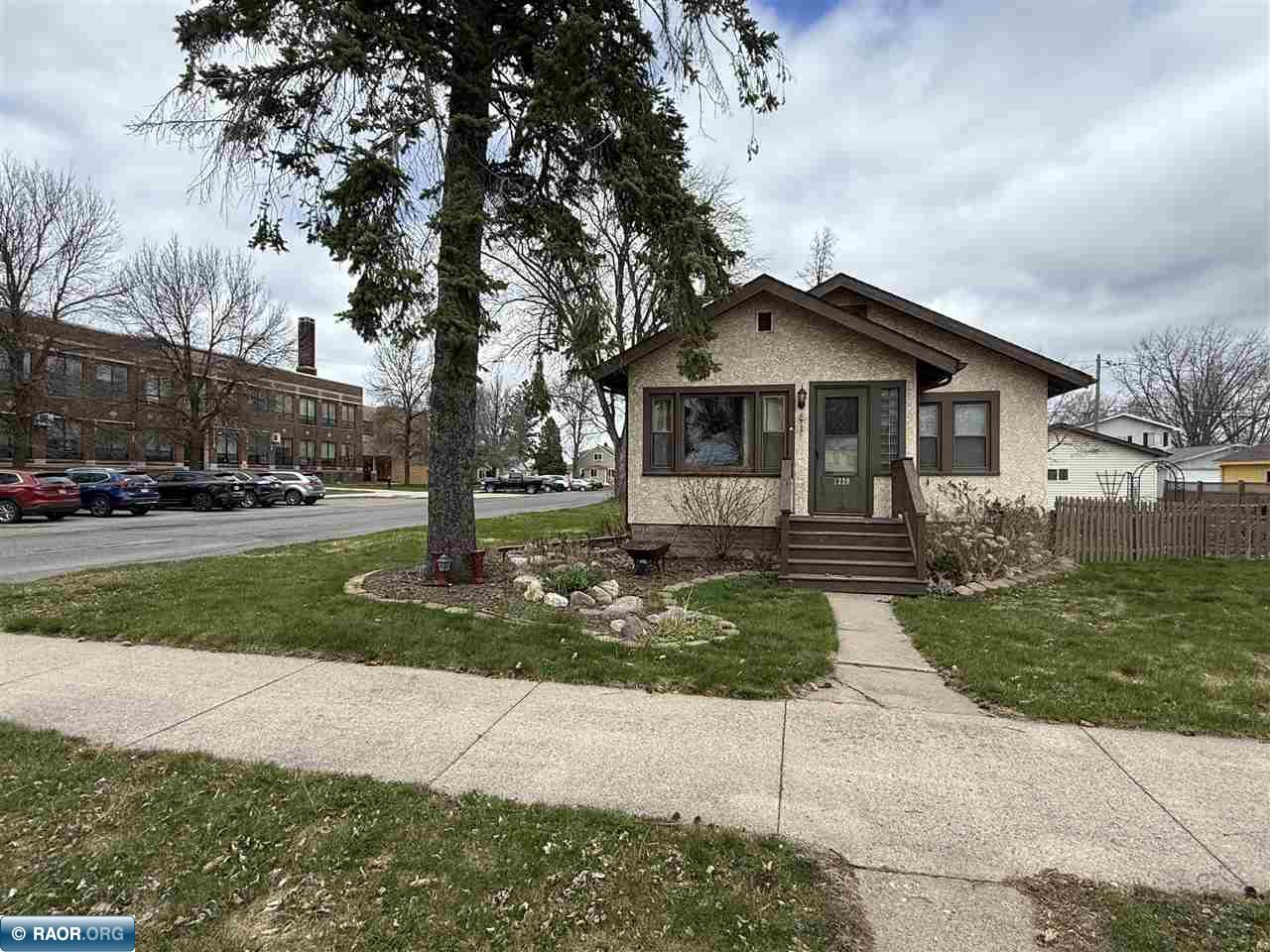 1229 12th St S Virginia MN 55792 149873 image2