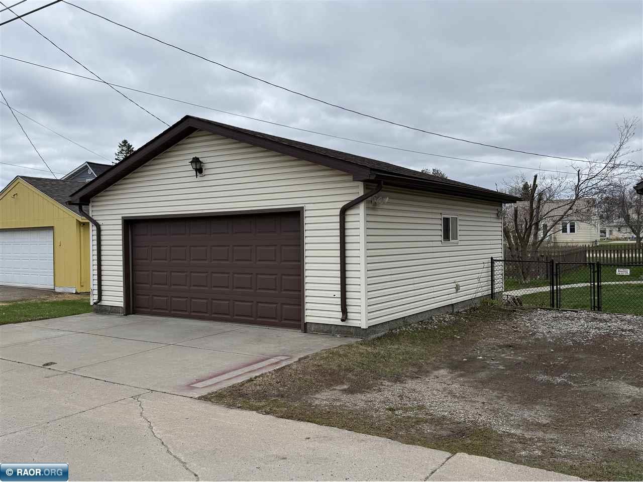 1229 12th St S Virginia MN 55792 149873 image6