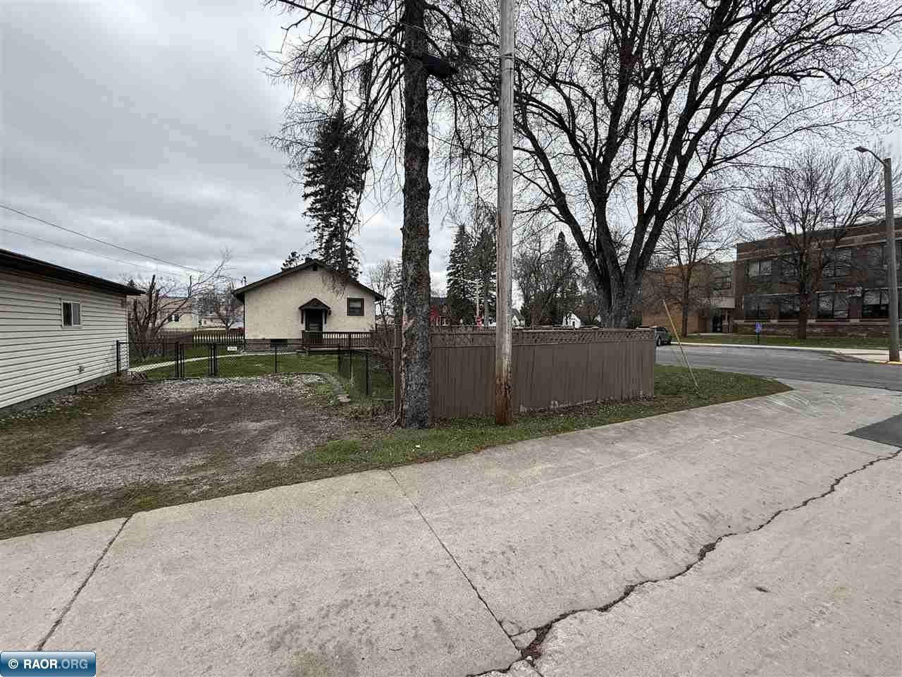 1229 12th St S Virginia MN 55792 149873 image9