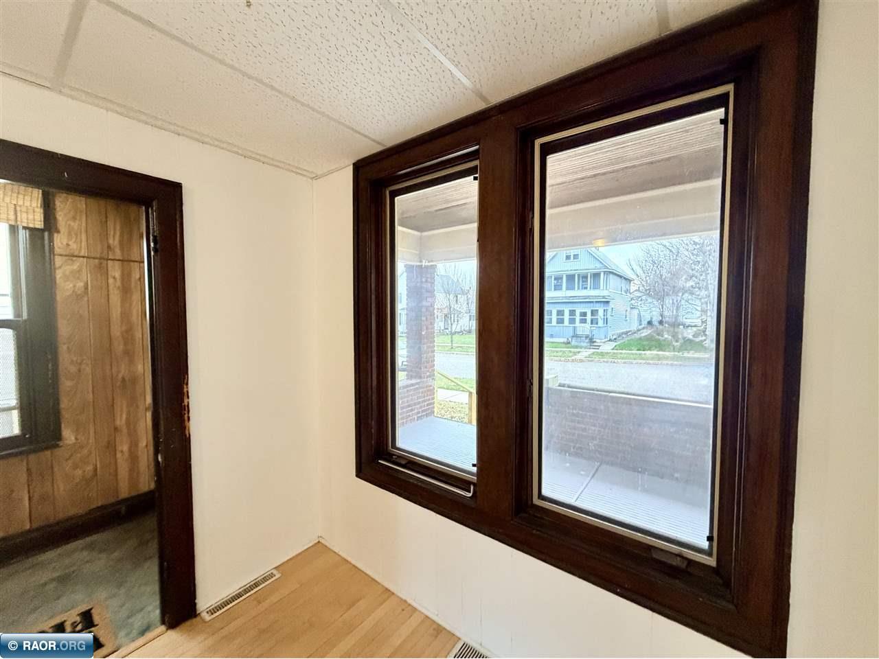 126 SW 2nd St Chisholm MN 55719 149143 image13