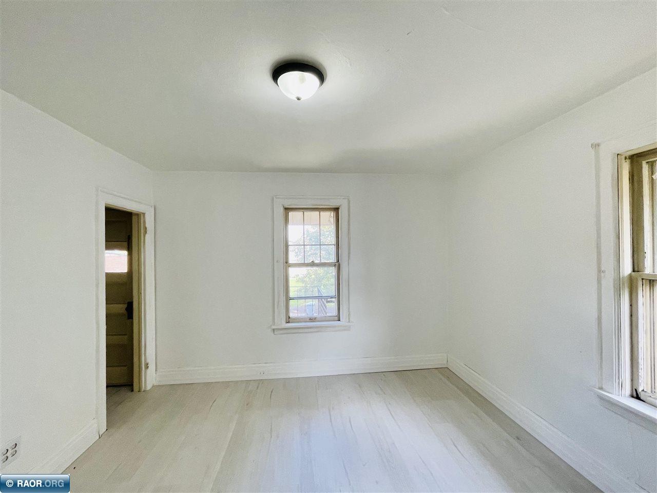 126 SW 2nd St Chisholm MN 55719 149143 image31