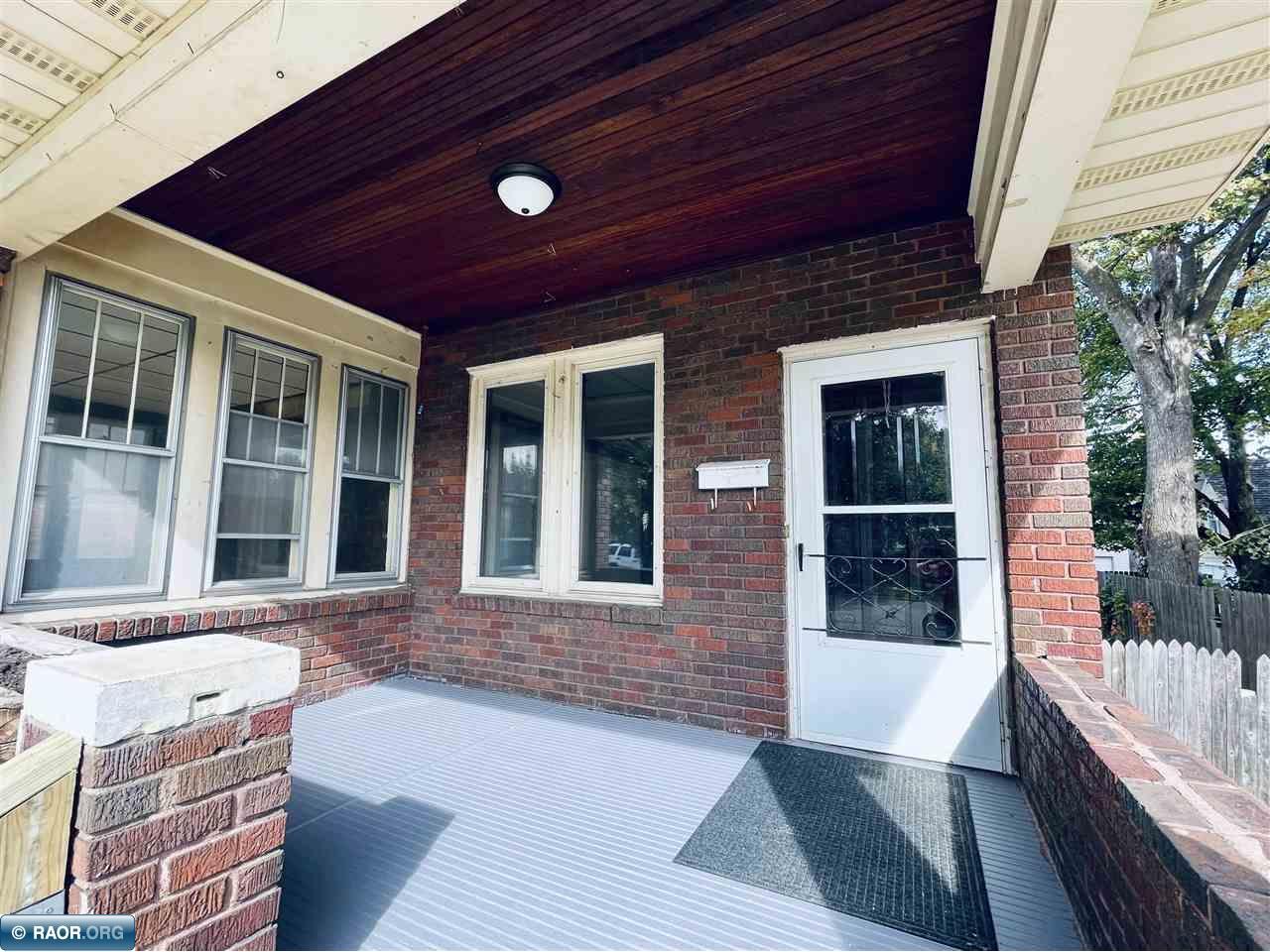 126 SW 2nd St Chisholm MN 55719 149143 image4