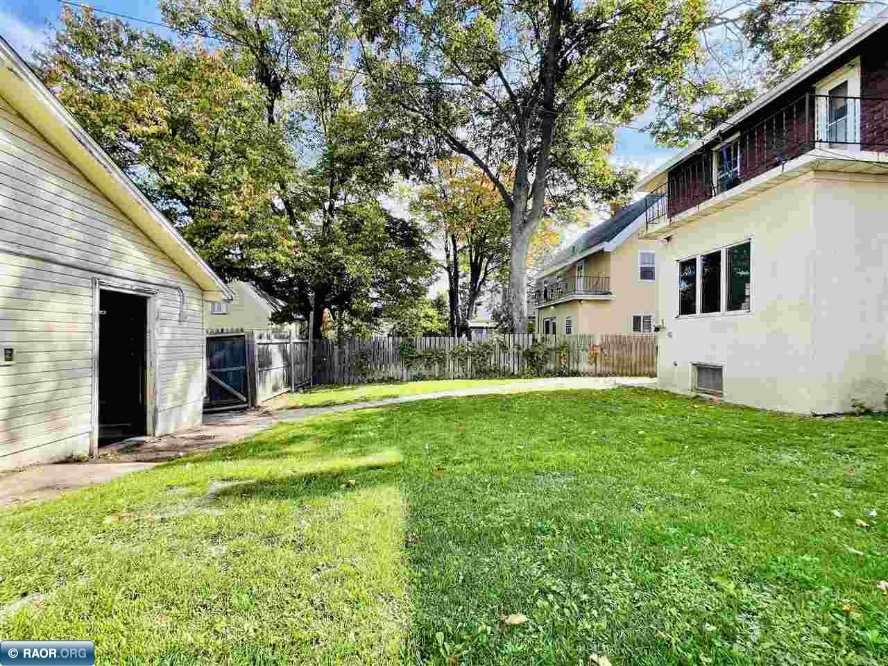 126 SW 2nd St Chisholm MN 55719 149143 image40