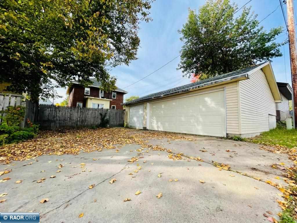 126 SW 2nd St Chisholm MN 55719 149143 image5