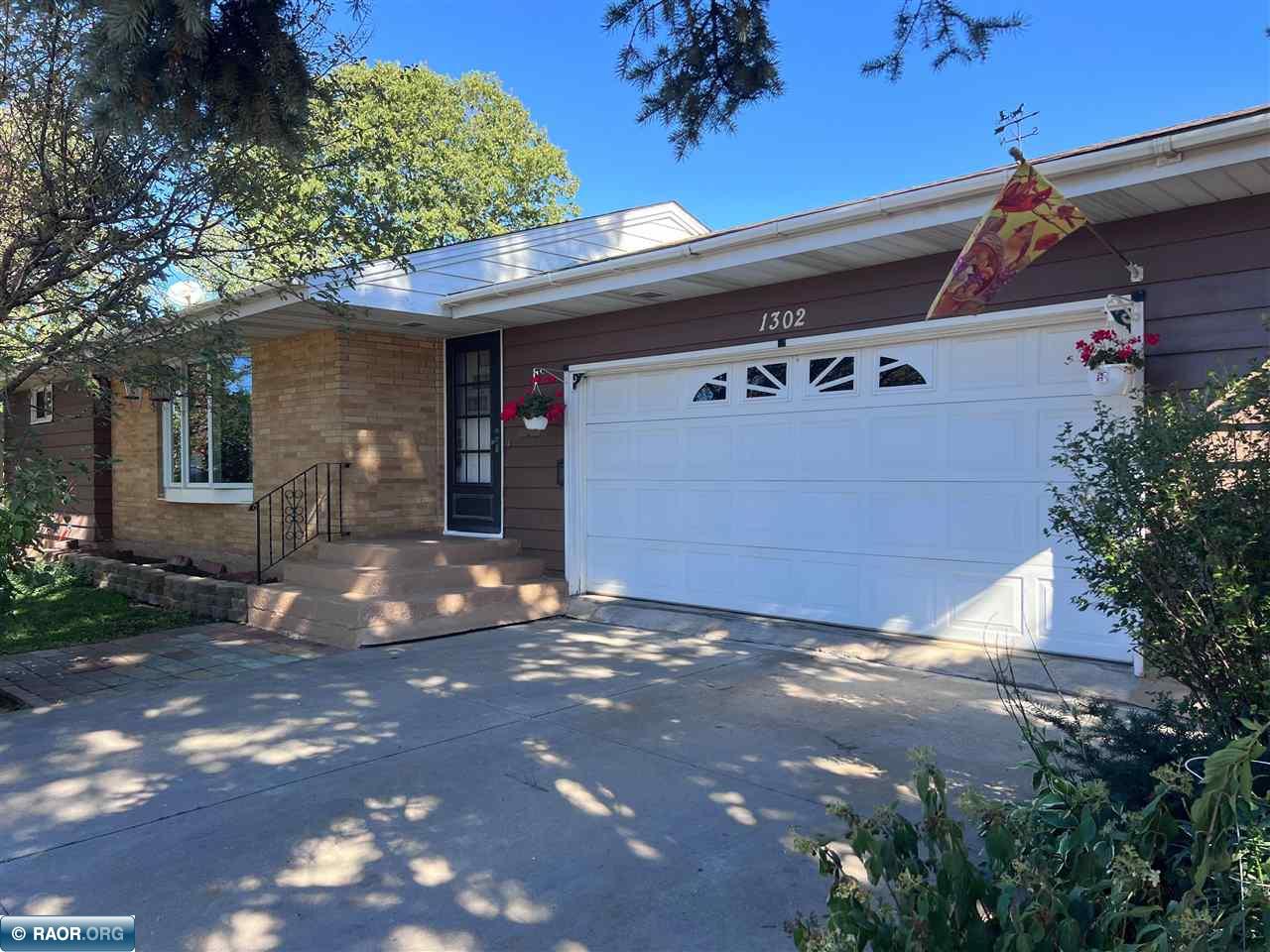 1302 S 9th Avenue Virginia MN 55792 147528 image1