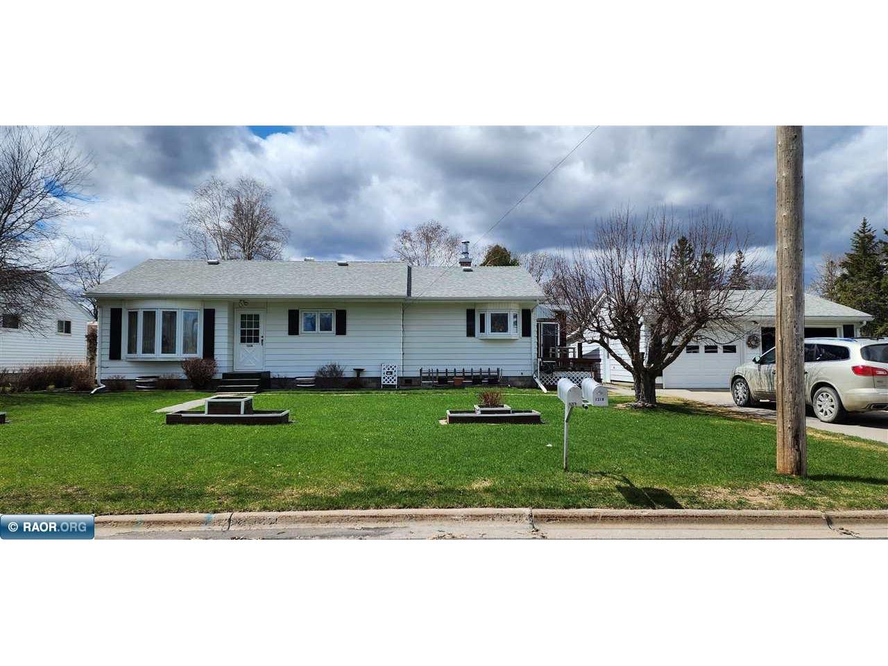 1318 8th Ave International Falls MN 56649 144974 image1