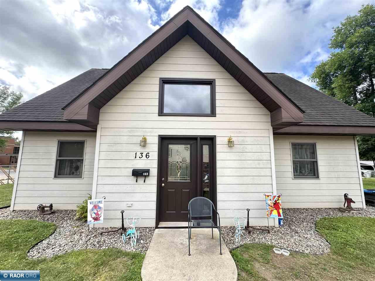 136 E 17th St Hibbing MN 55746 148908 image1