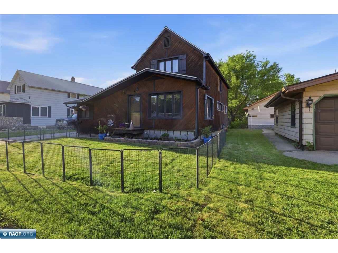 1503 9th St S Virginia MN 55792 150107 image2
