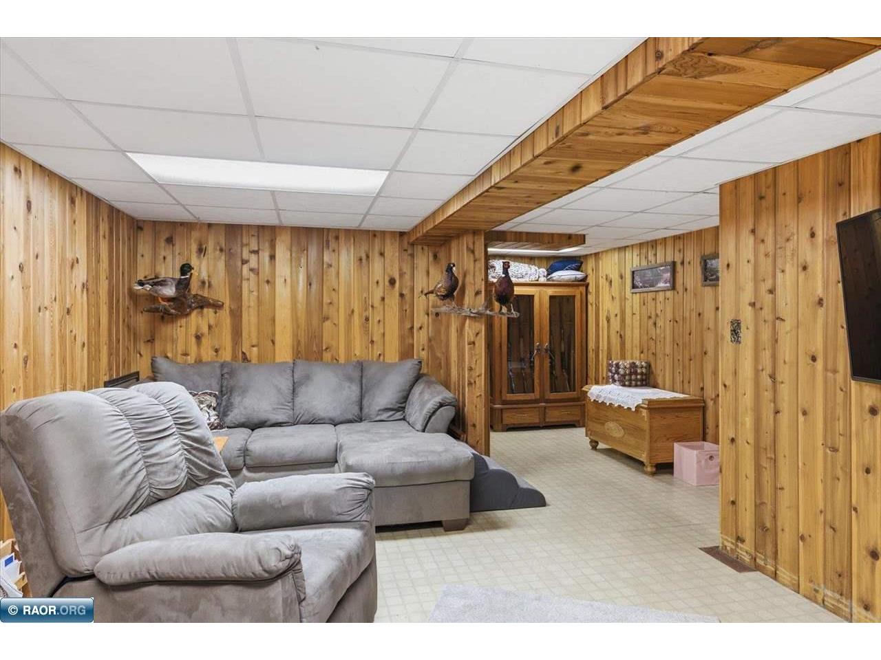 1503 9th St S Virginia MN 55792 150107 image28