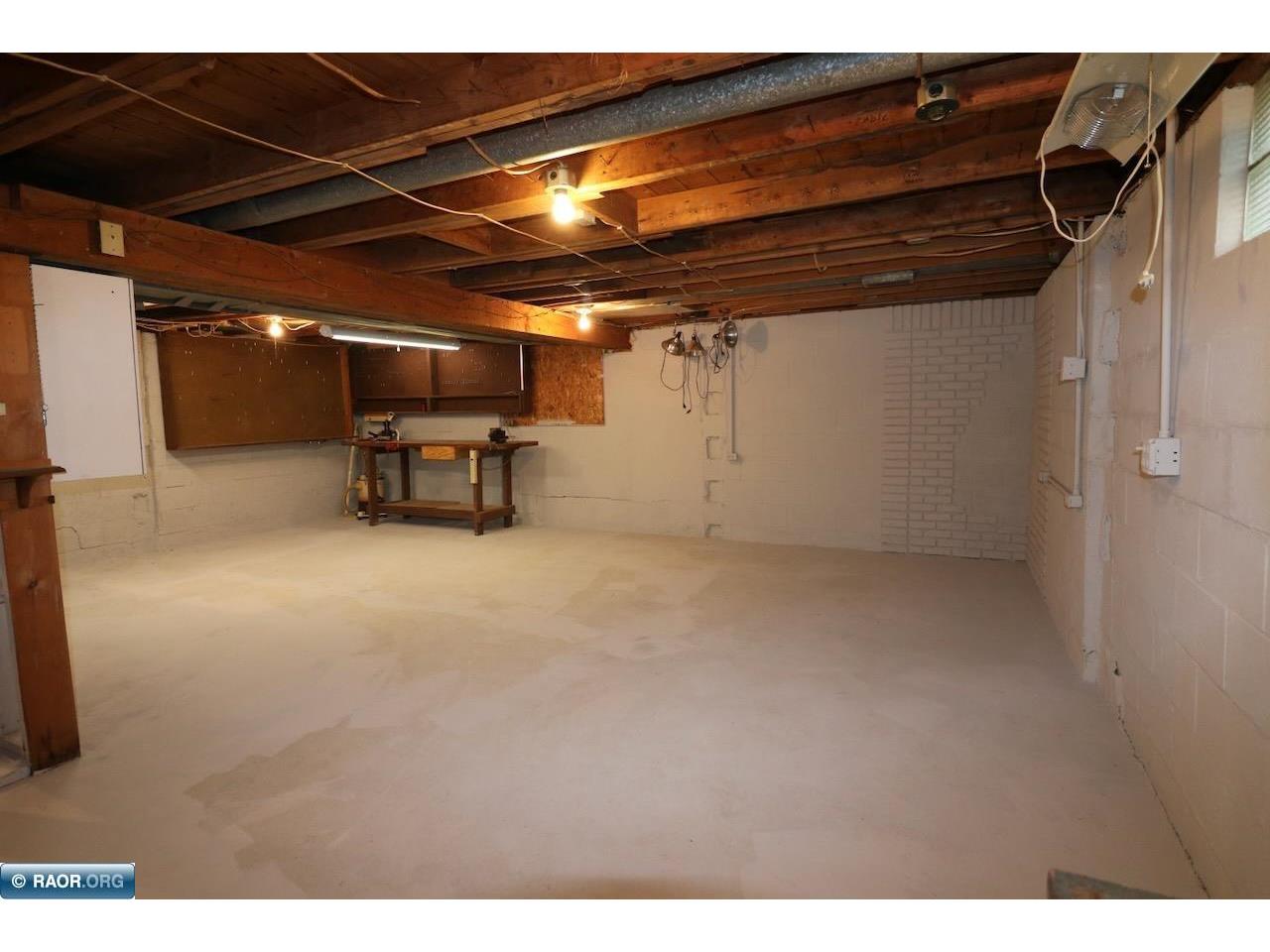 1509 11th St S Virginia MN 55792 149300 image36