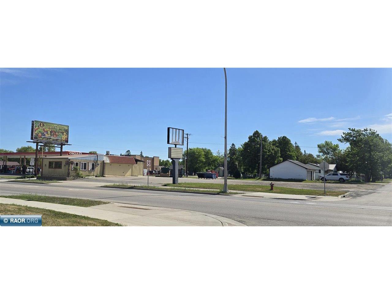 1525 2nd Avenue W International Falls MN 56649 150133 image1