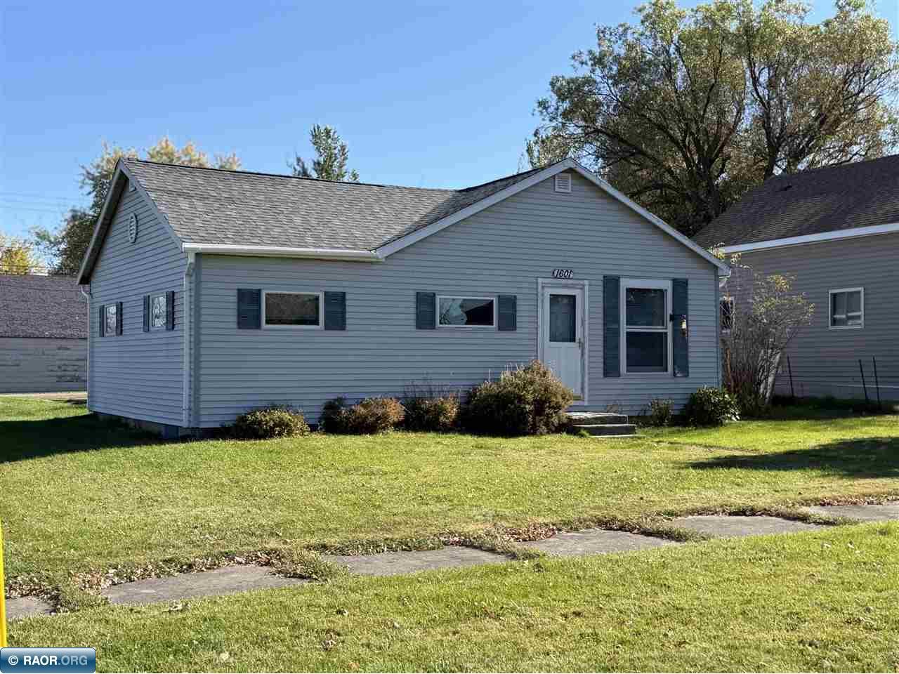 1601 2nd Ave E International Falls MN 56649 149163 image1