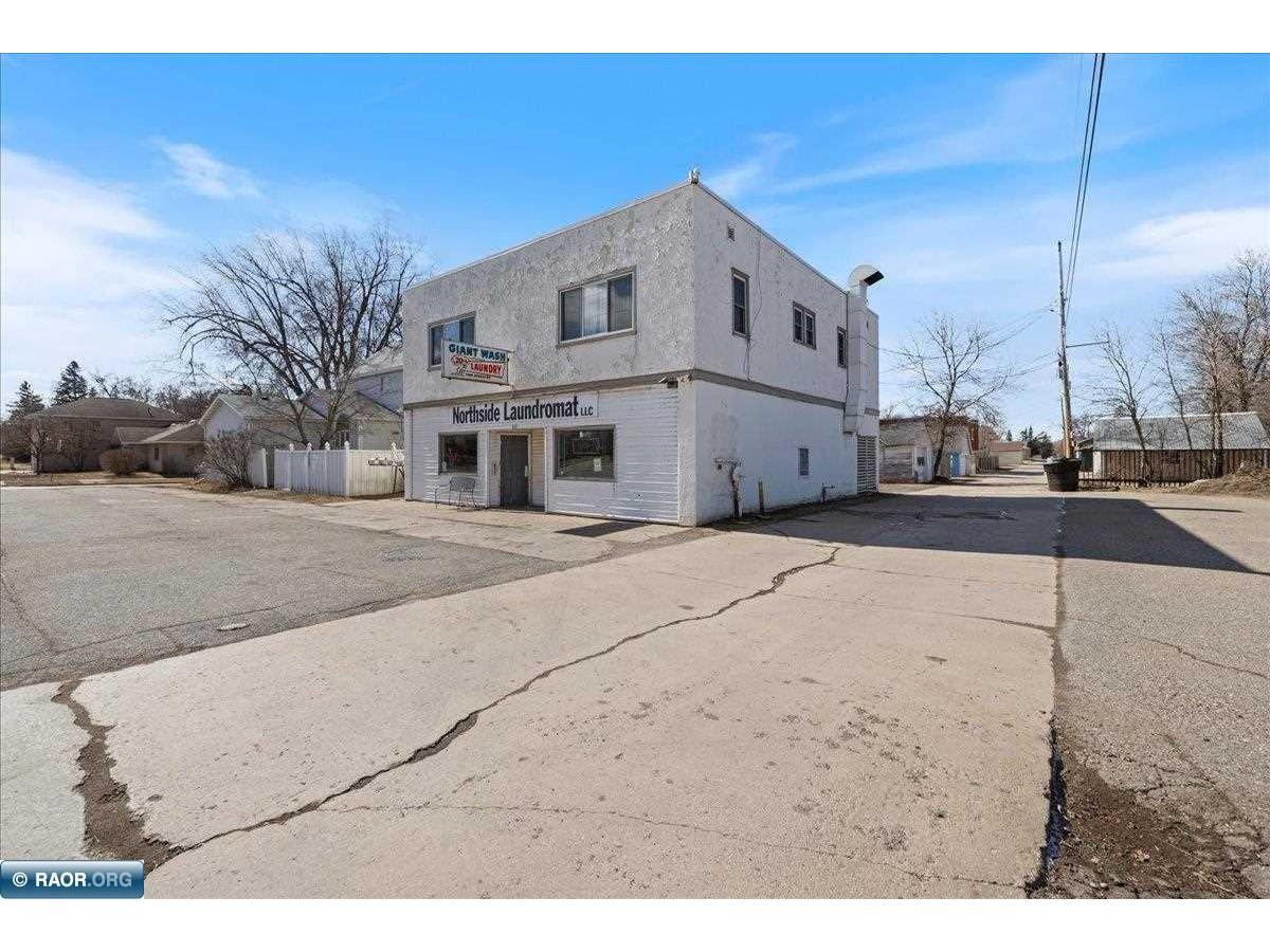 1605 N 9th Ave. Virginia MN 55792 146444 image1