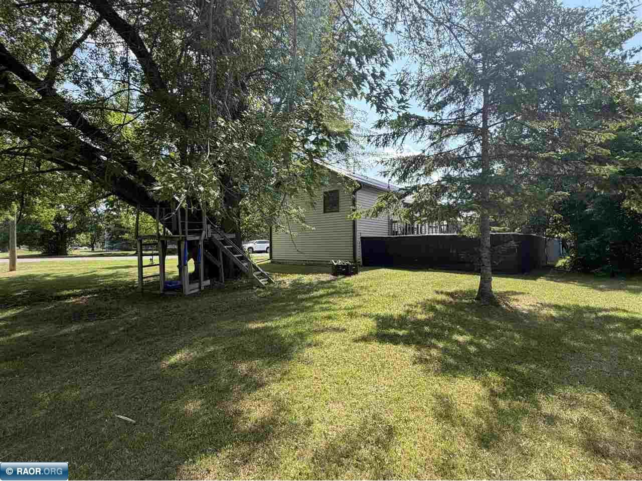 1632 4th Avenue E International Falls MN 56649 150314 image5