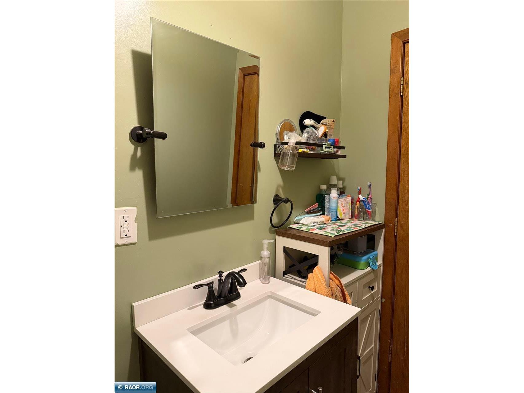 1632 4th Avenue E International Falls MN 56649 150314 image9