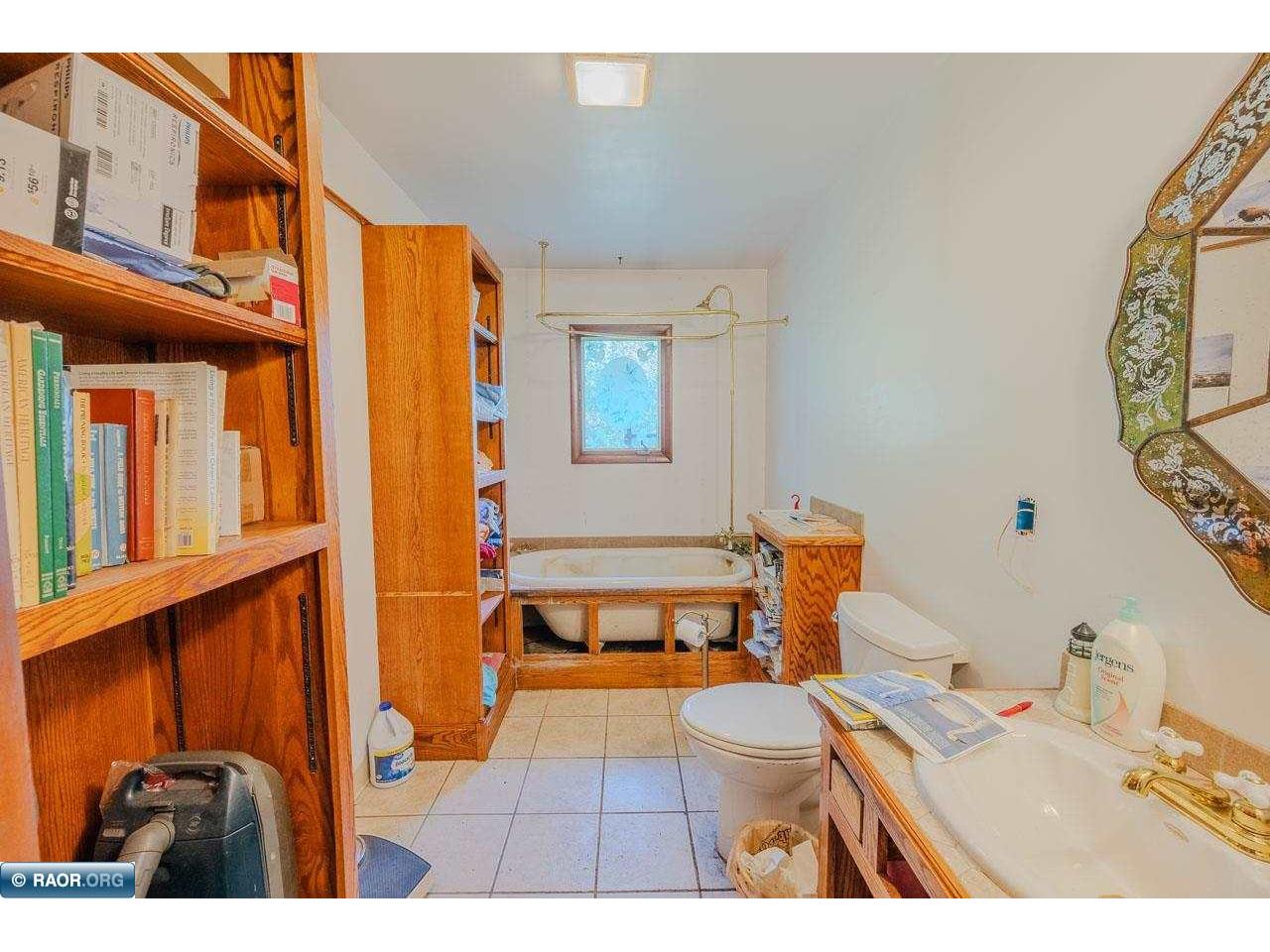 1692 Hwy 73 Hibbing MN 55746 - Janette 150248 image27