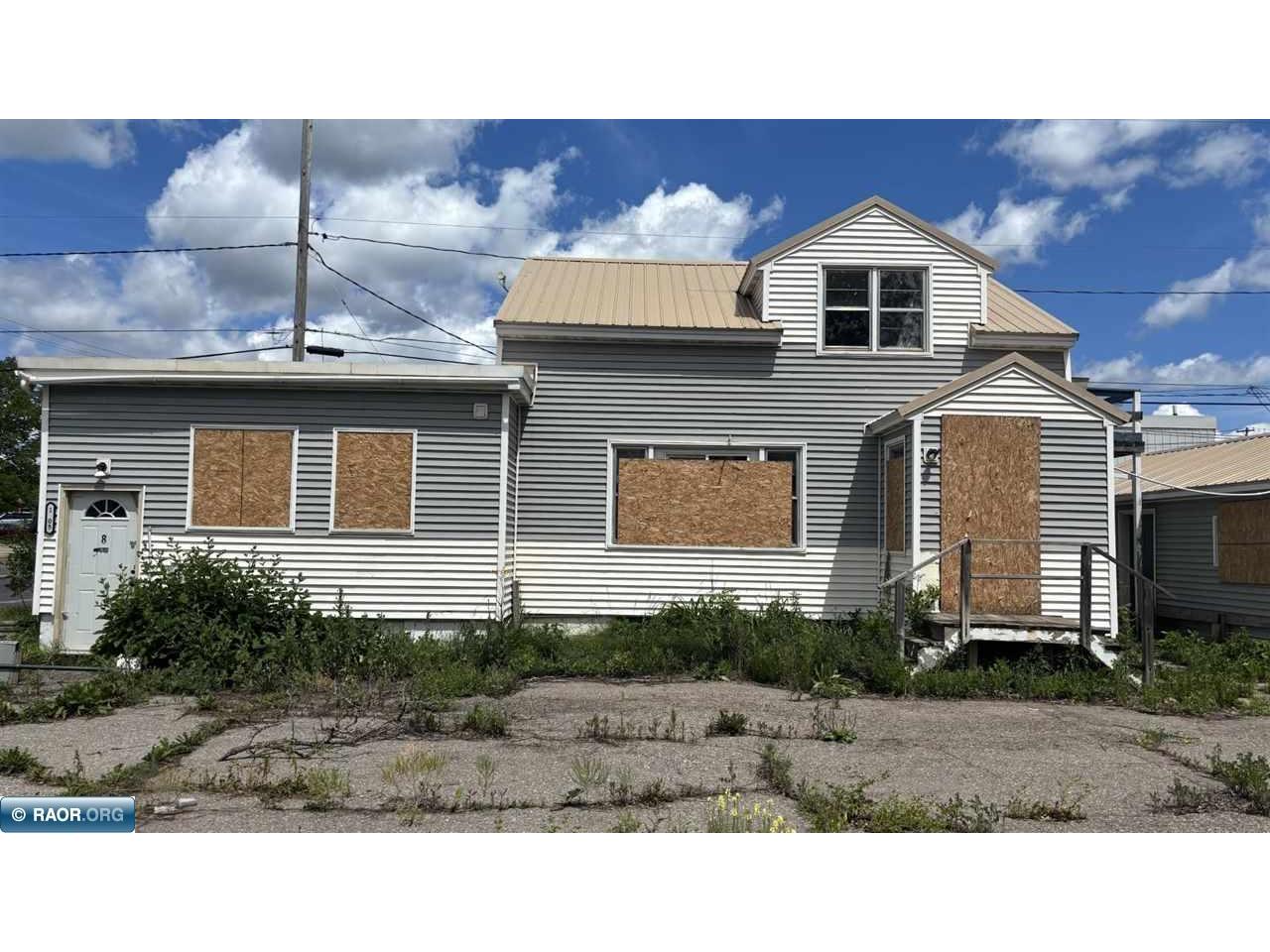 1705 N 9th Avenue Virginia MN 55792 150302 image1