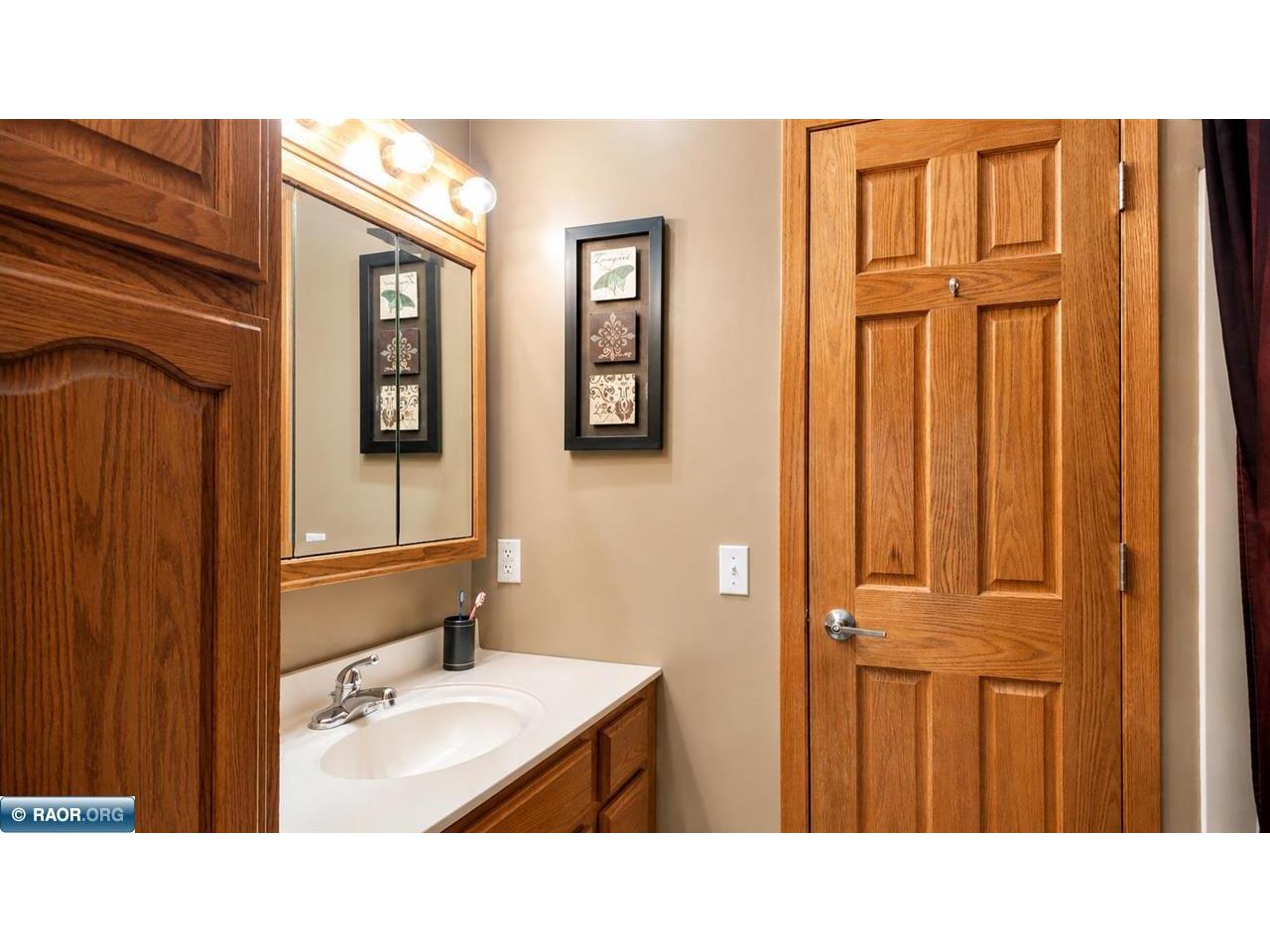 1712 West 2nd Street Eveleth MN 55734 150055 image31