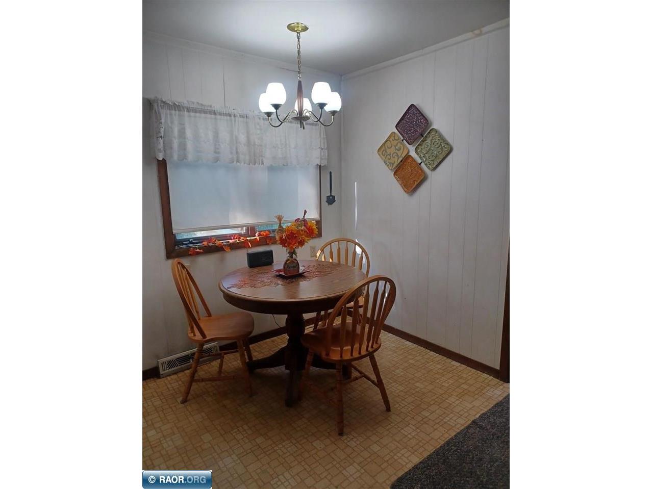 1909 Southern Drive Virginia MN 55792 149074 image17