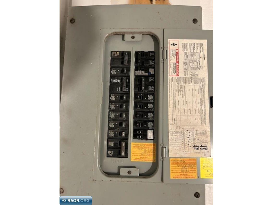 1992 E 25th St Hibbing MN 55746 149347 image21