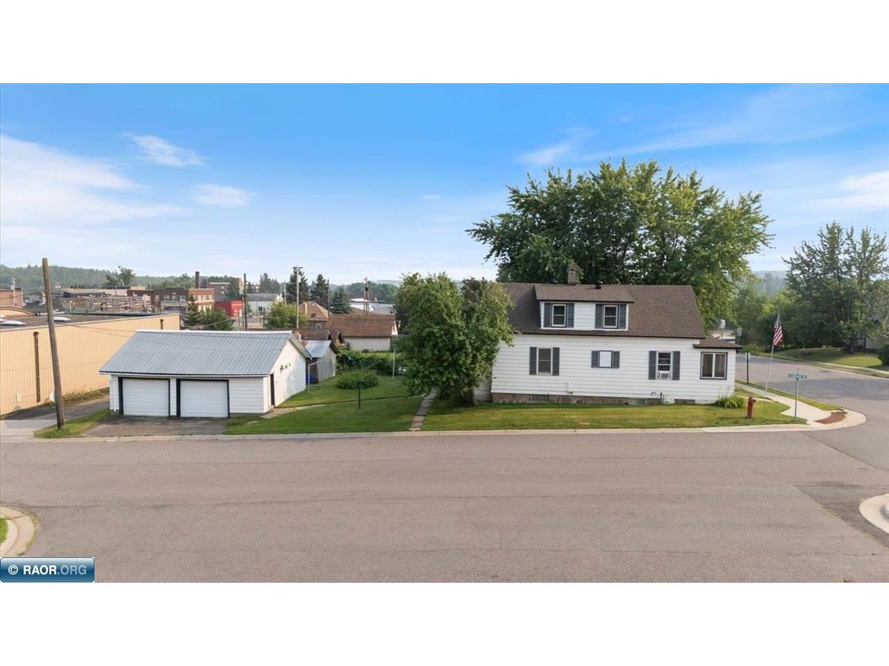 2 1st Nashwauk MN 55769 148800 image10