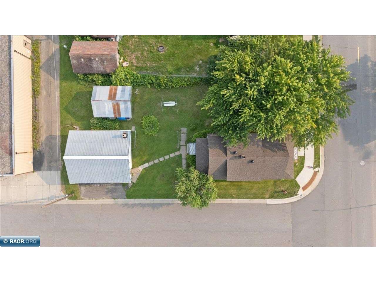 2 1st Nashwauk MN 55769 148800 image11