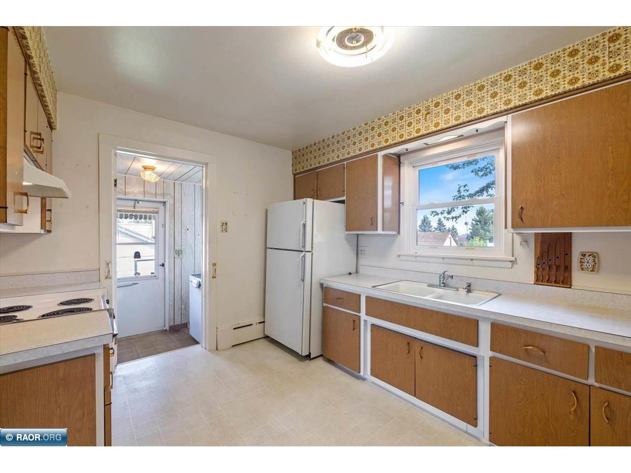 2 1st Nashwauk MN 55769 148800 image17