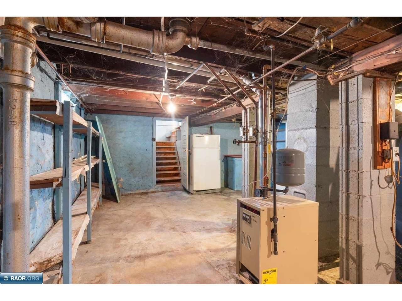 2 1st Nashwauk MN 55769 148800 image40