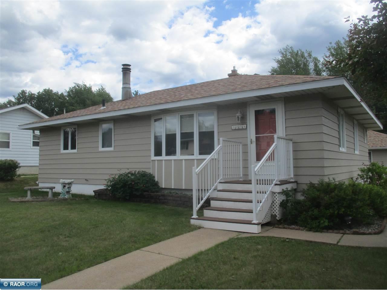 2004 E 31st St, Hibbing, MN 55746 MLS 141711 Edina Realty