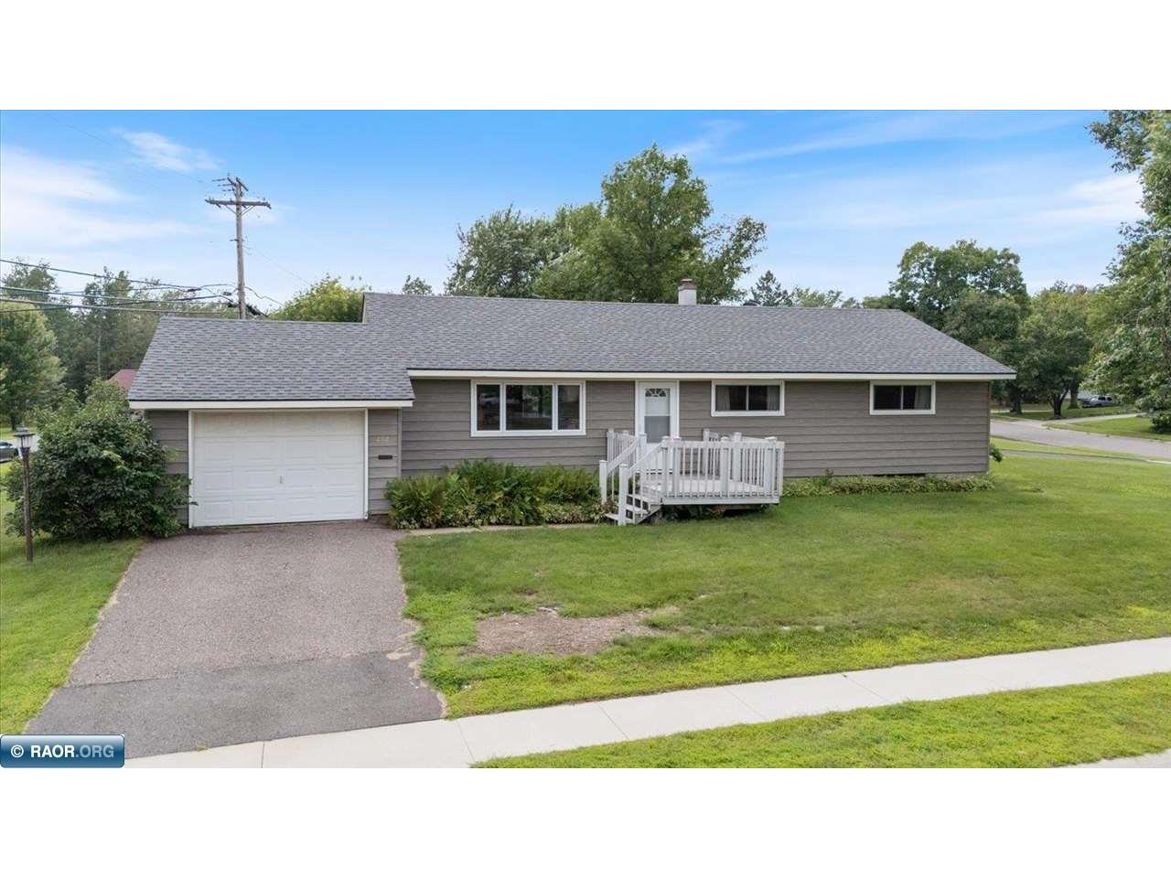 202 Suffolk Hoyt Lakes MN 55750 148894 image1