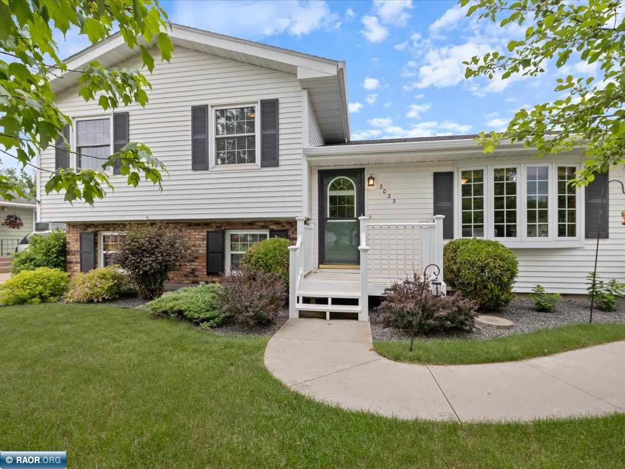 2023 E 31st St Hibbing MN 55746 148621 image1