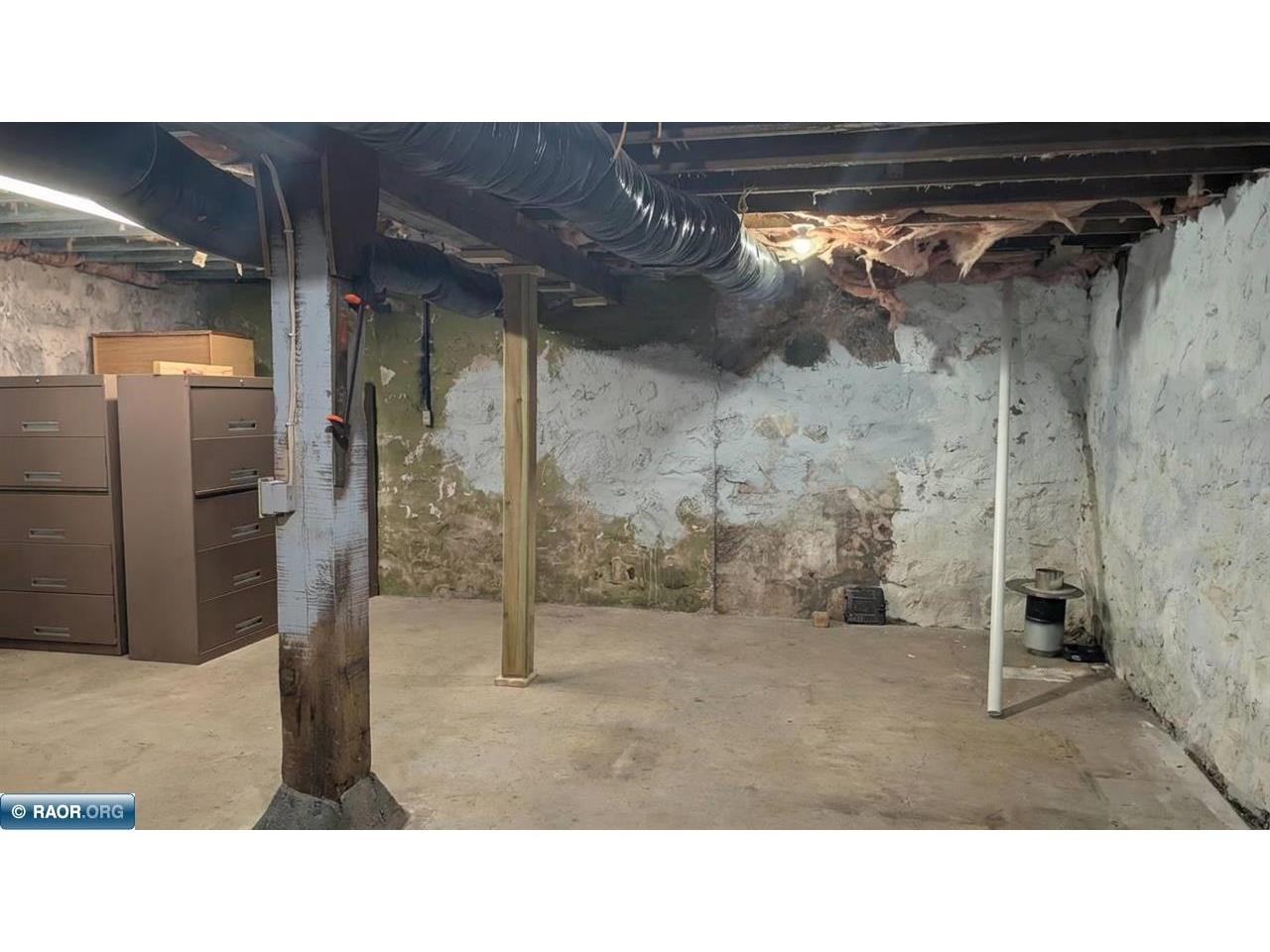 207 Broadway St. S Gilbert MN 55741 149629 image12