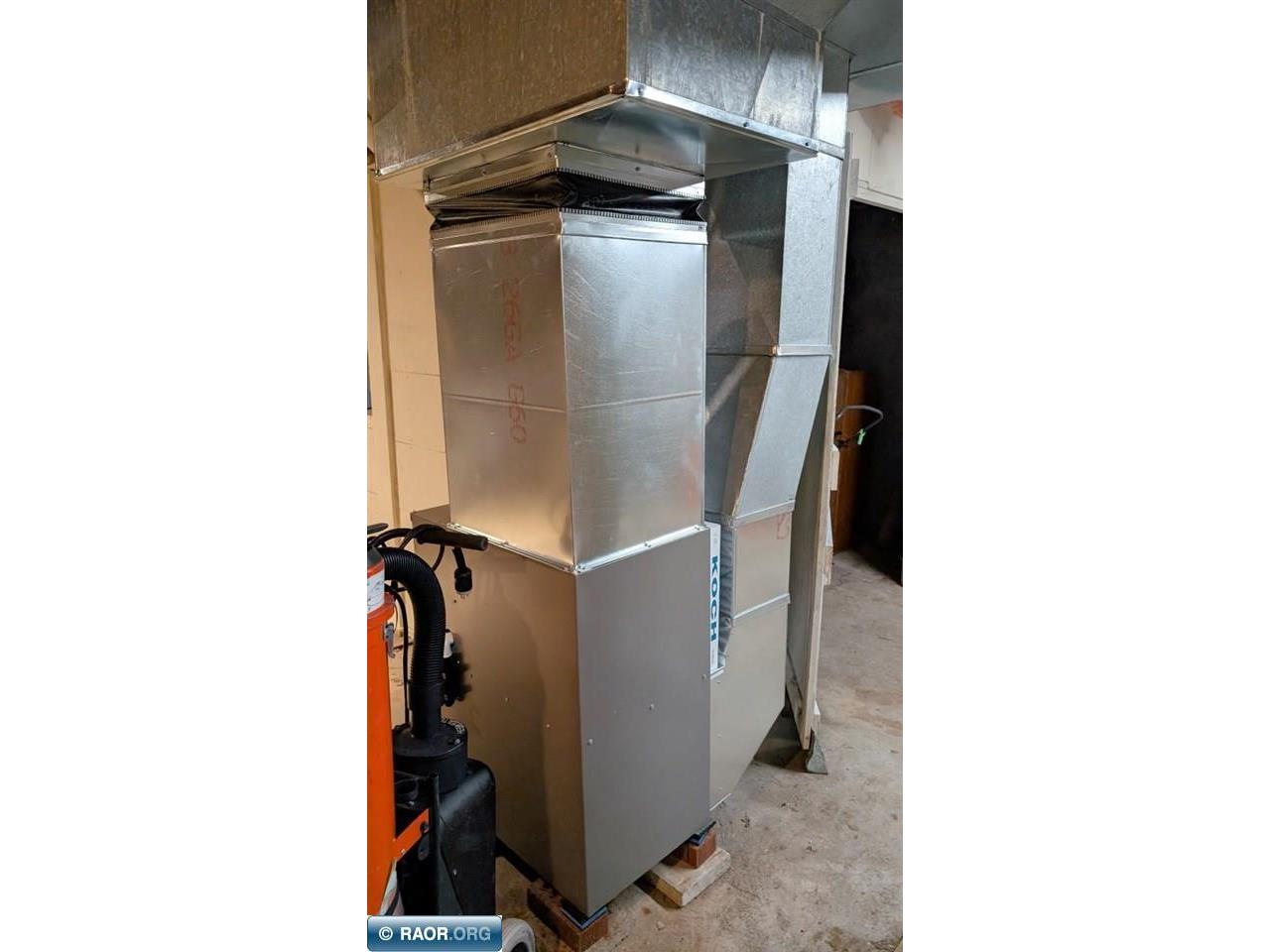 207 Broadway St. S Gilbert MN 55741 149629 image14