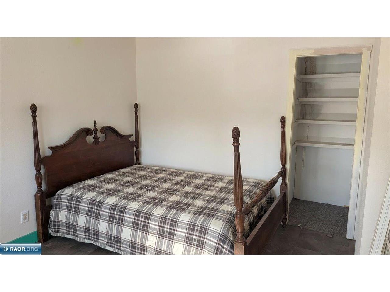 207 Broadway St. S Gilbert MN 55741 149629 image4