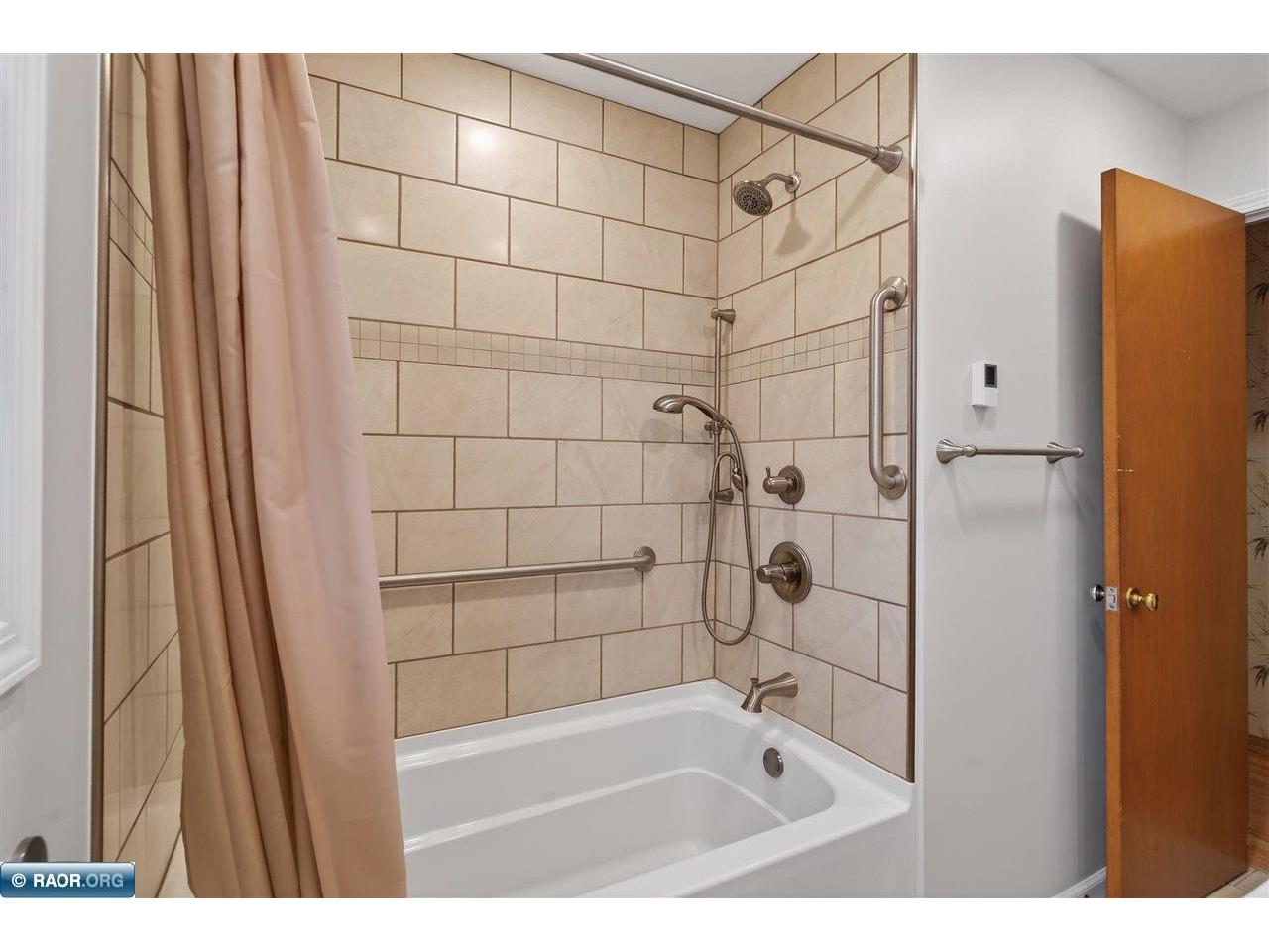 207 E 37th St Hibbing MN 55746 149746 image17