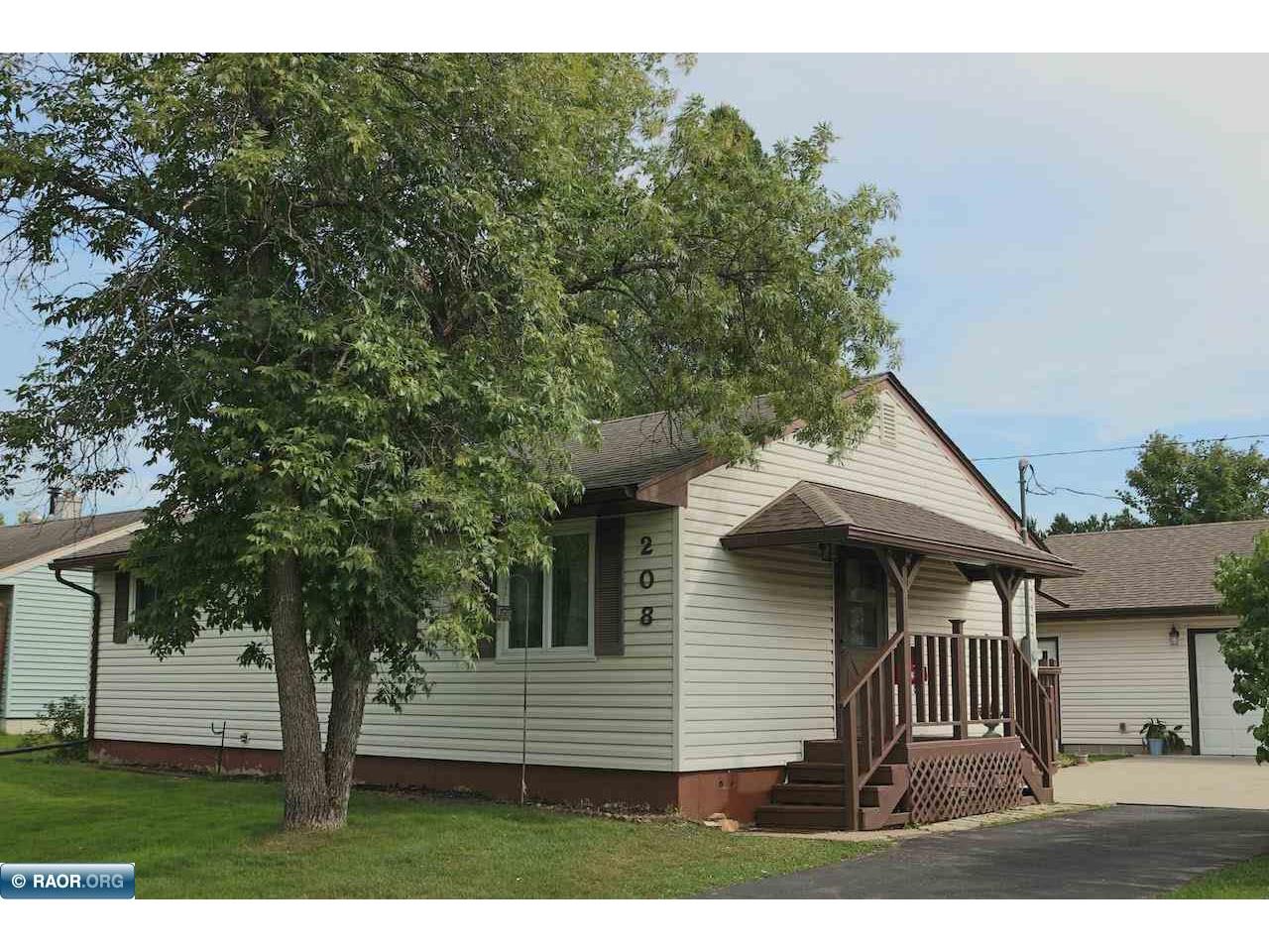 208 Elmwood, Hoyt Lakes, MN, 55750 MLS 145725 Edina Realty