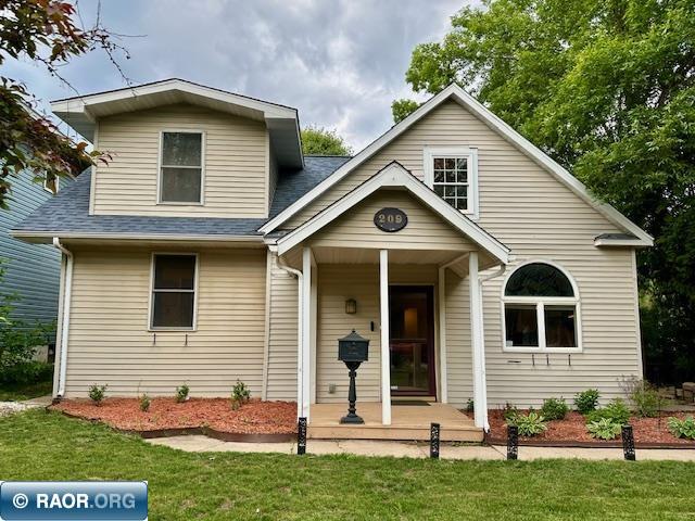 209 W Howard St Hibbing MN 55746 148490 image1