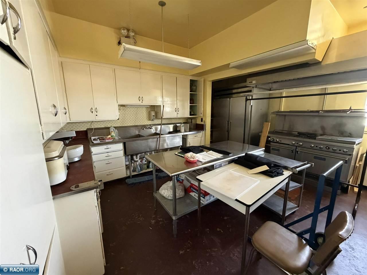 210 Lake St W Chisholm MN 55719 150005 image4