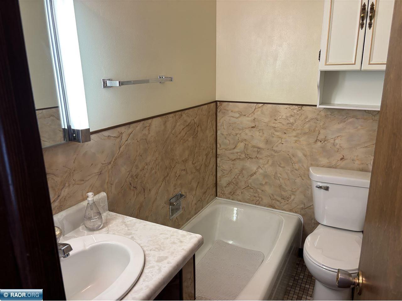210 Nebraska Ave NE Gilbert MN 55741 150121 image11