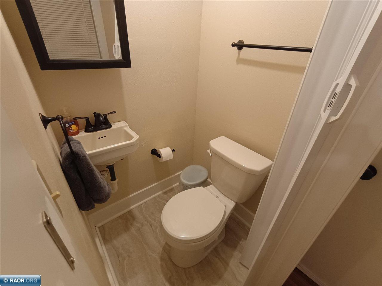2101 12th Ave E Hibbing MN 55746 149600 image22