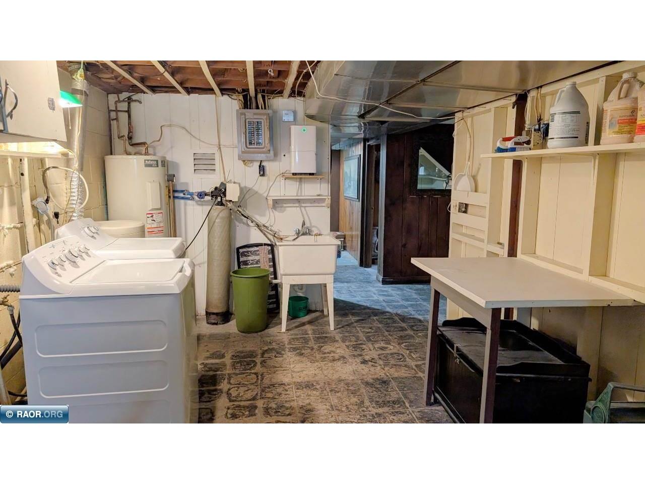 211 2nd St SE Cook MN 55723 150066 image17
