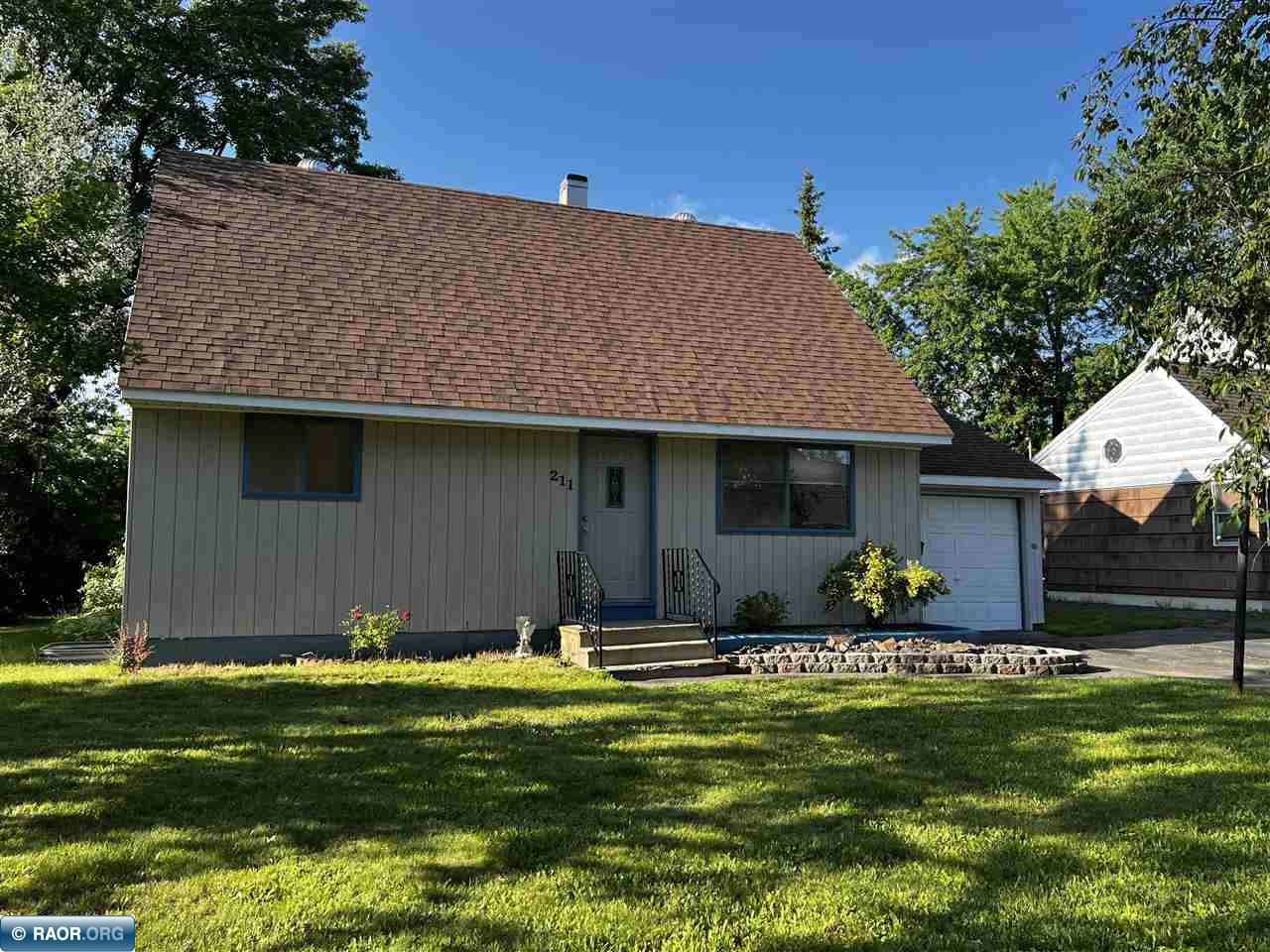 211 Kent Rd, Hoyt Lakes, MN, 55750 MLS 143902 Edina Realty