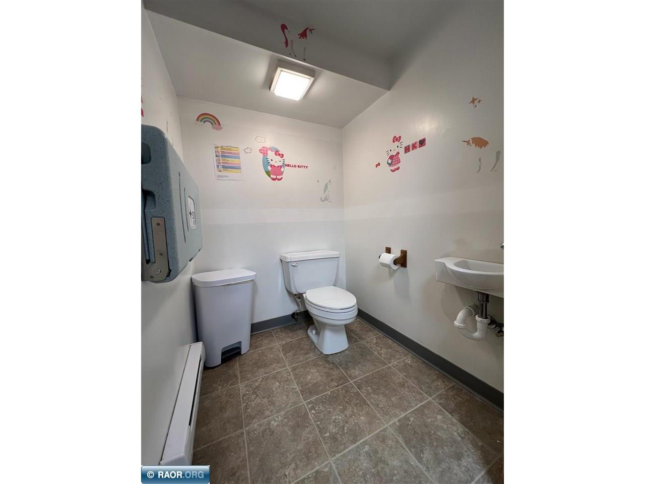 211 W Lake Street Chisholm MN 55719 147987 image13