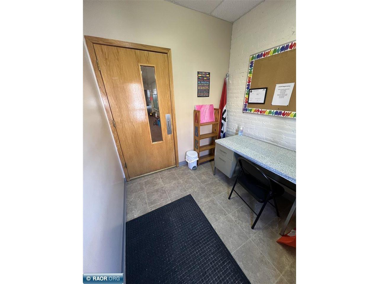 211 W Lake Street Chisholm MN 55719 147987 image3