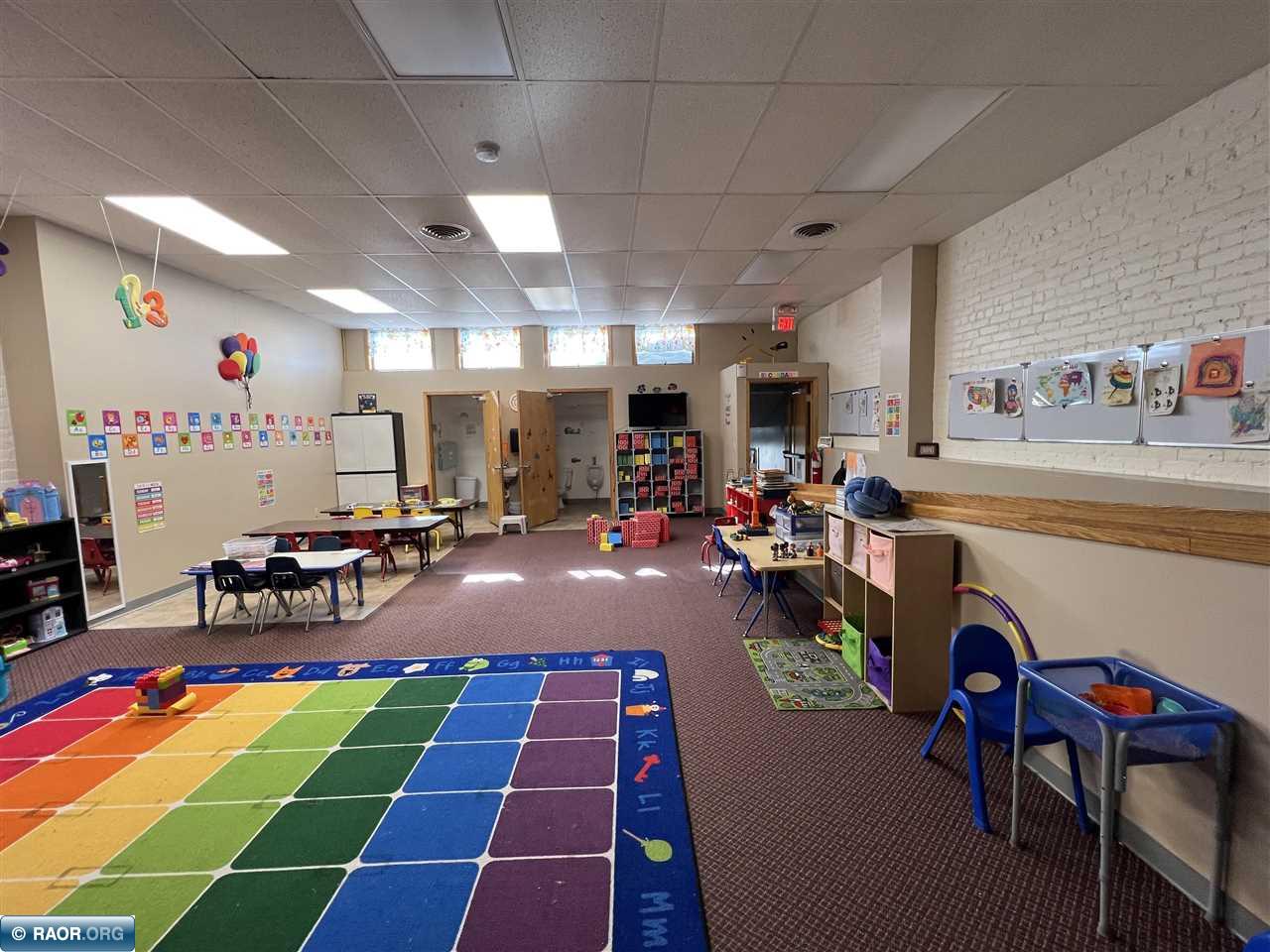 211 W Lake Street Chisholm MN 55719 147987 image8