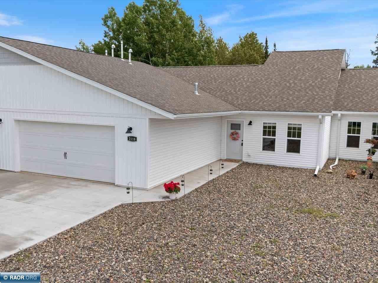 2118 E 25th St Hibbing MN 55746 148922 image1